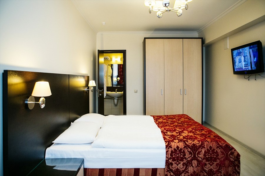 Фото Университетская