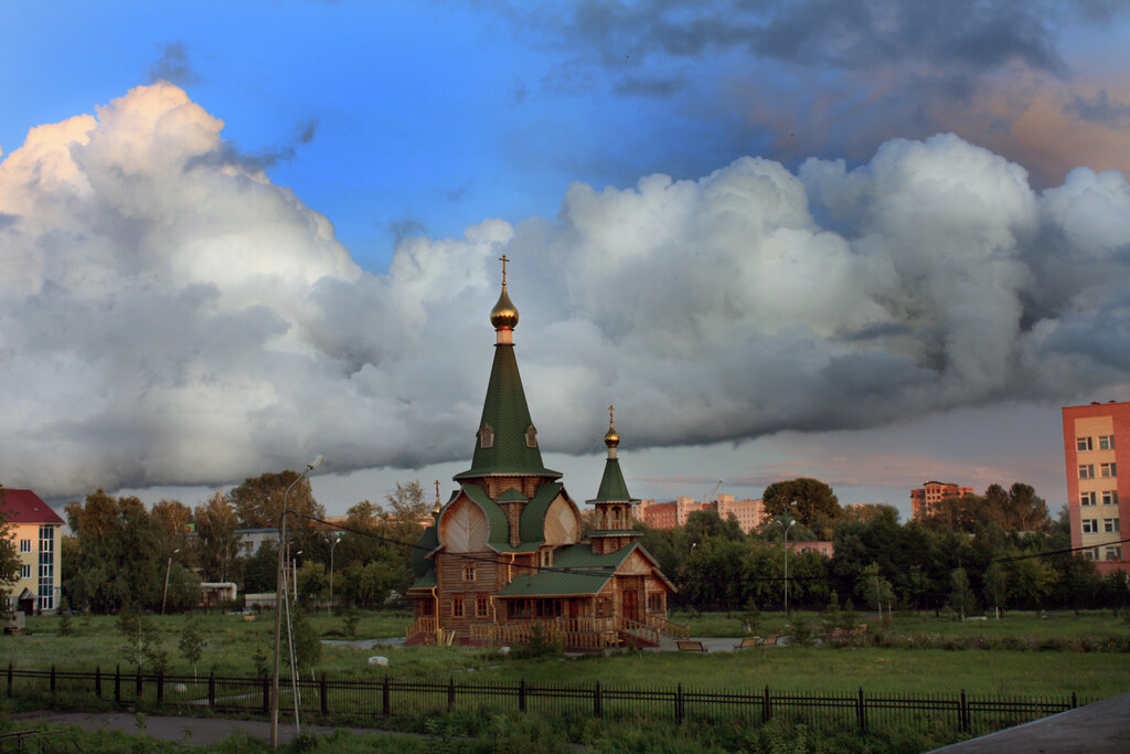 Православный храм Церковь Всех Святых, Омск, фото
