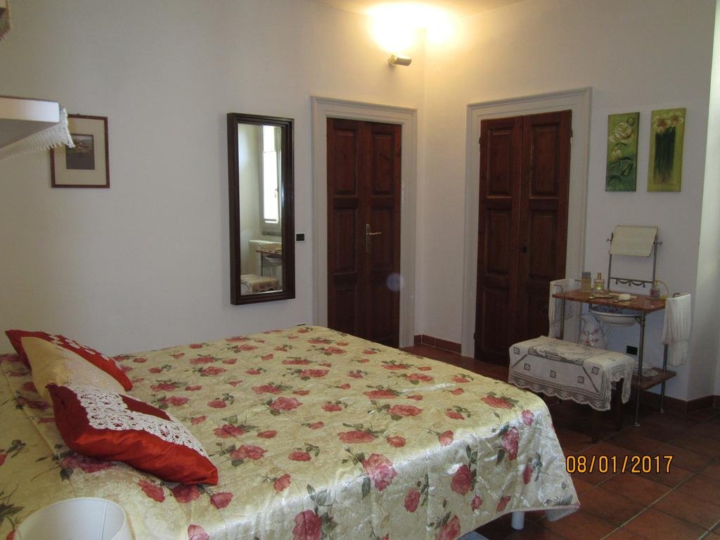 Фото Lecco Ancient House