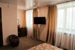 Sibir (ulitsa Toreza, 35), hotel