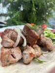 Настоящий шашлык (Berezhnogo Street, 8) ، مقهى