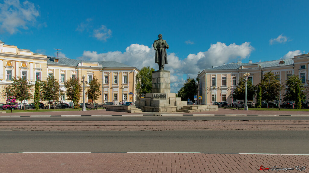 Площадь в твери