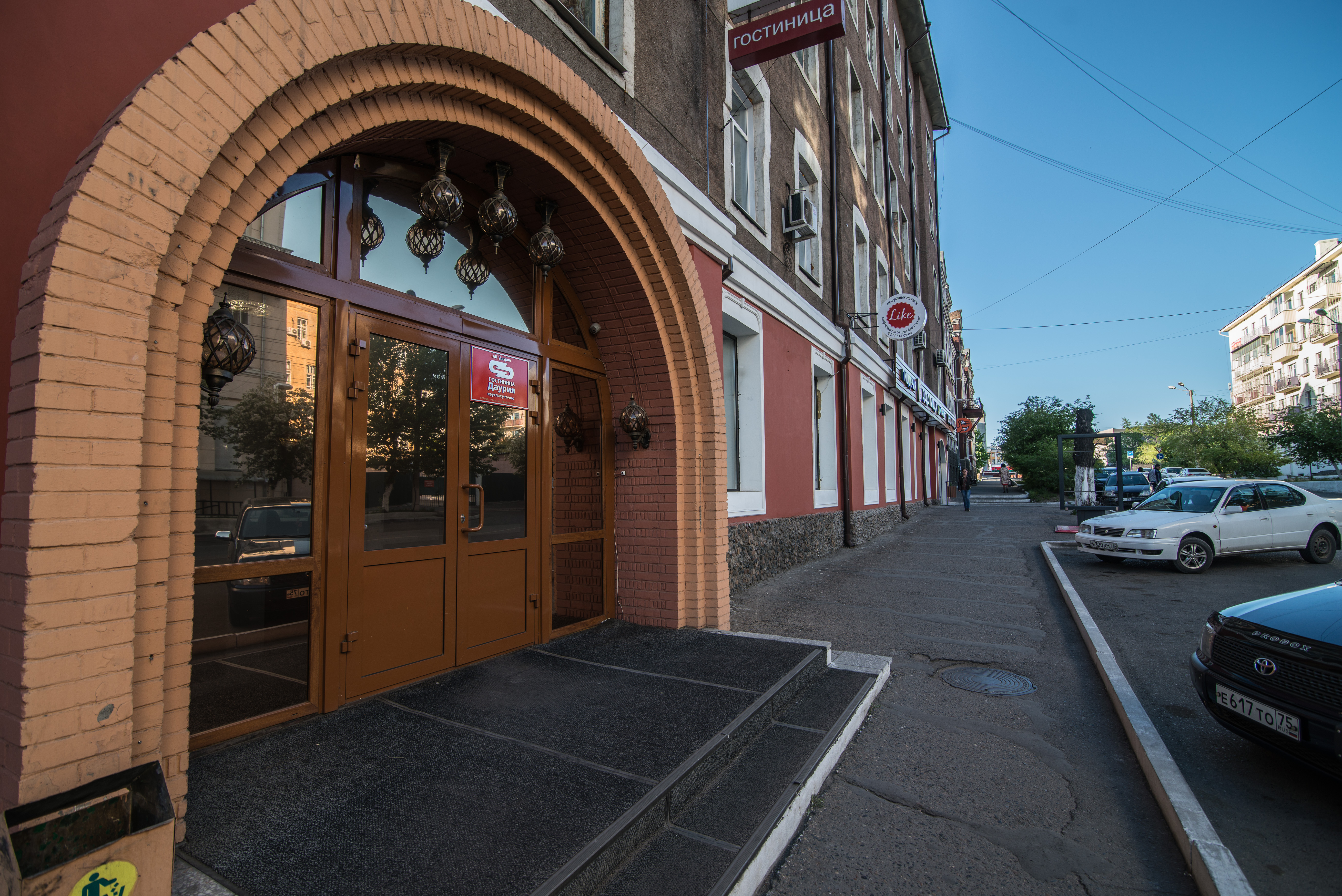 Фото отеля 1