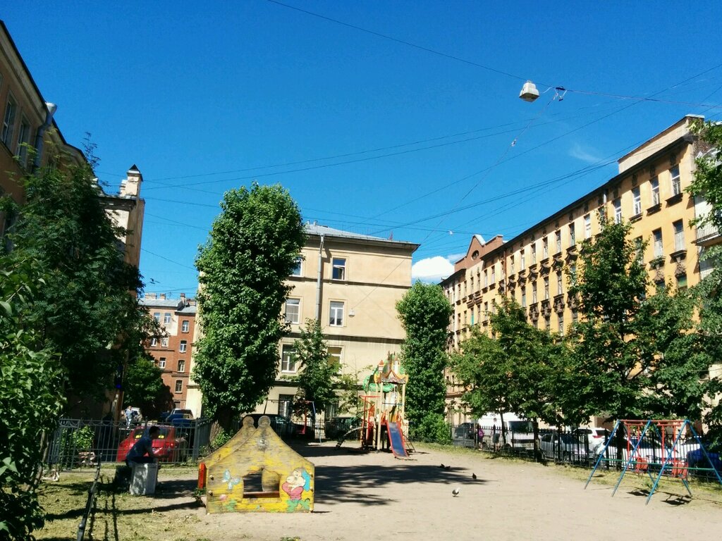 Patio de juegos Mytninskiy Garden, , foto