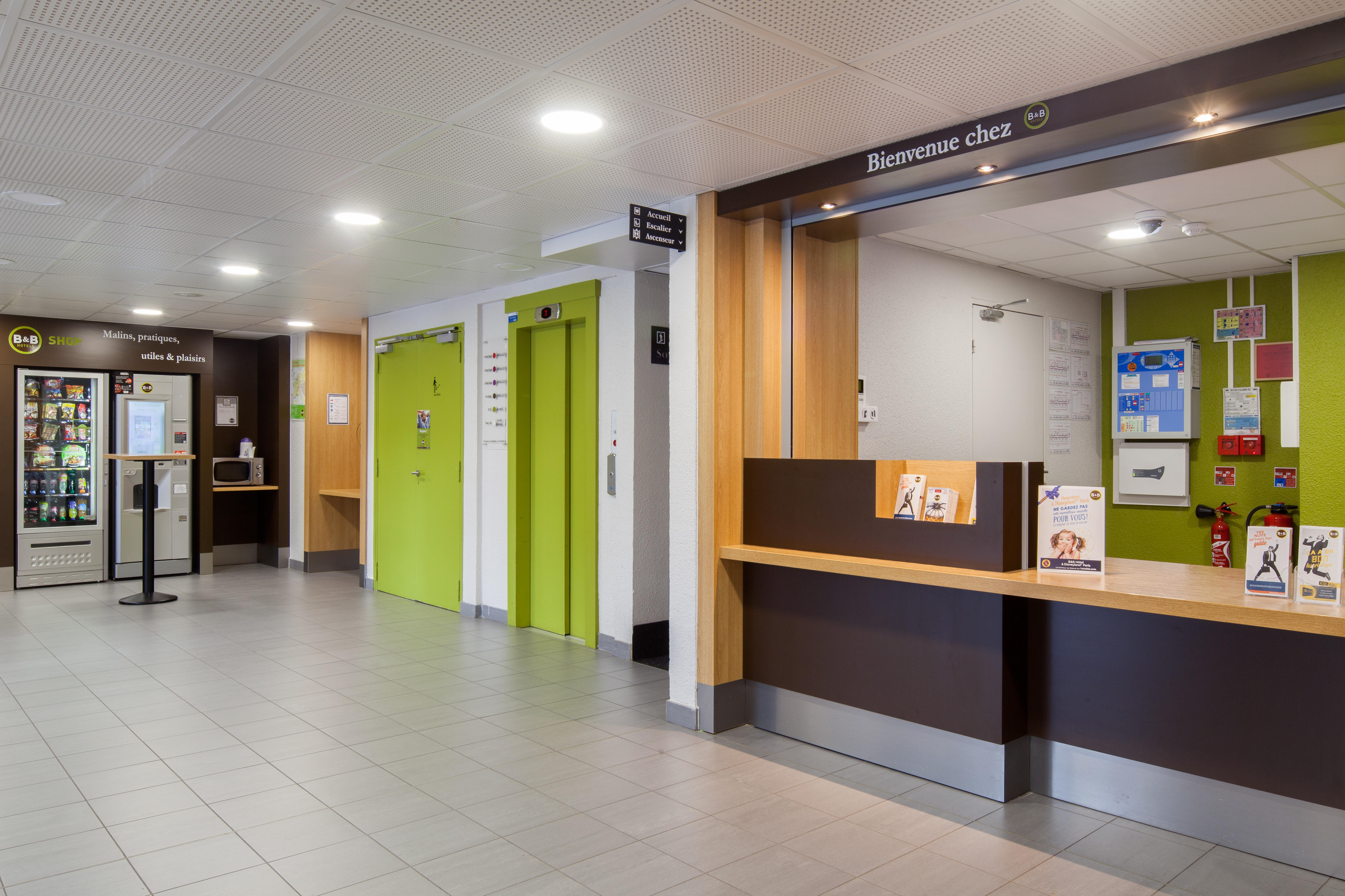 Фото B&b Hôtel Paris Châtillon