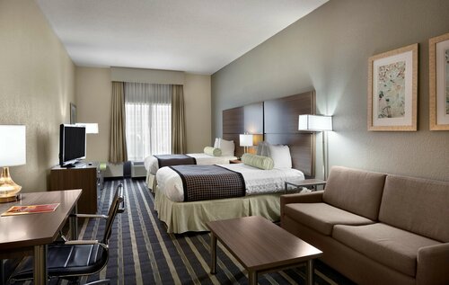 Гостиница Best Western Plus Hotel & Suites Airport South