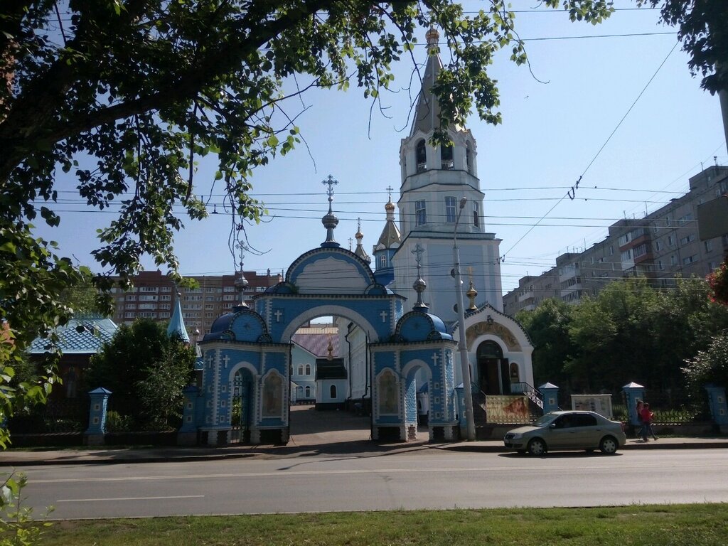 مكتبة Ufimskoye yeparkhialnoye upravleniye Russkoy Pravoslavnoy Tserkvi Yeparkhialnaya biblioteka ، أوفا، صورة