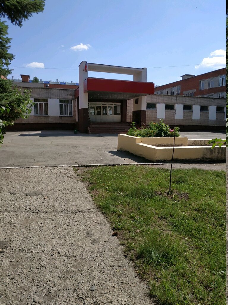 School Shkola № 124 s uglublennym izucheniyem otdelnykh uchebnykh predmetov, Chelyabinsk, photo