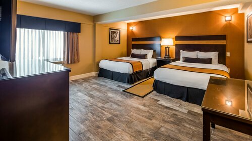 Гостиница Best Western Plus Newark Airport West в Ньюарке