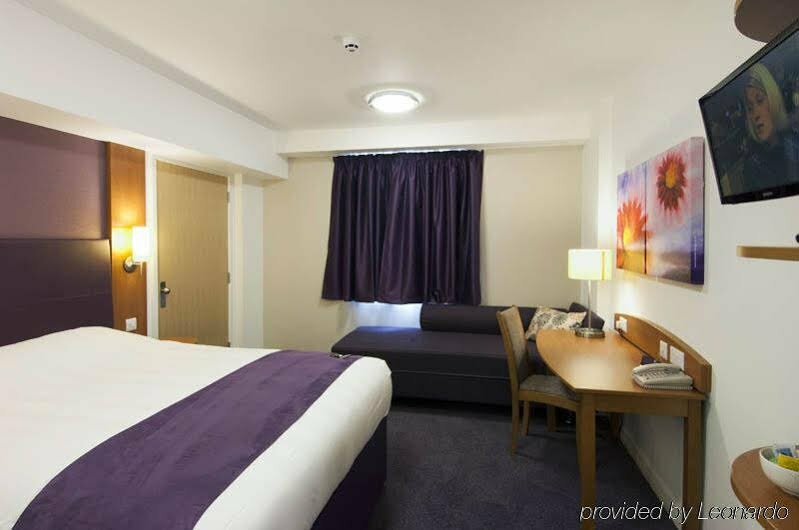 Гостиница Premier Inn Lichfield North East A38