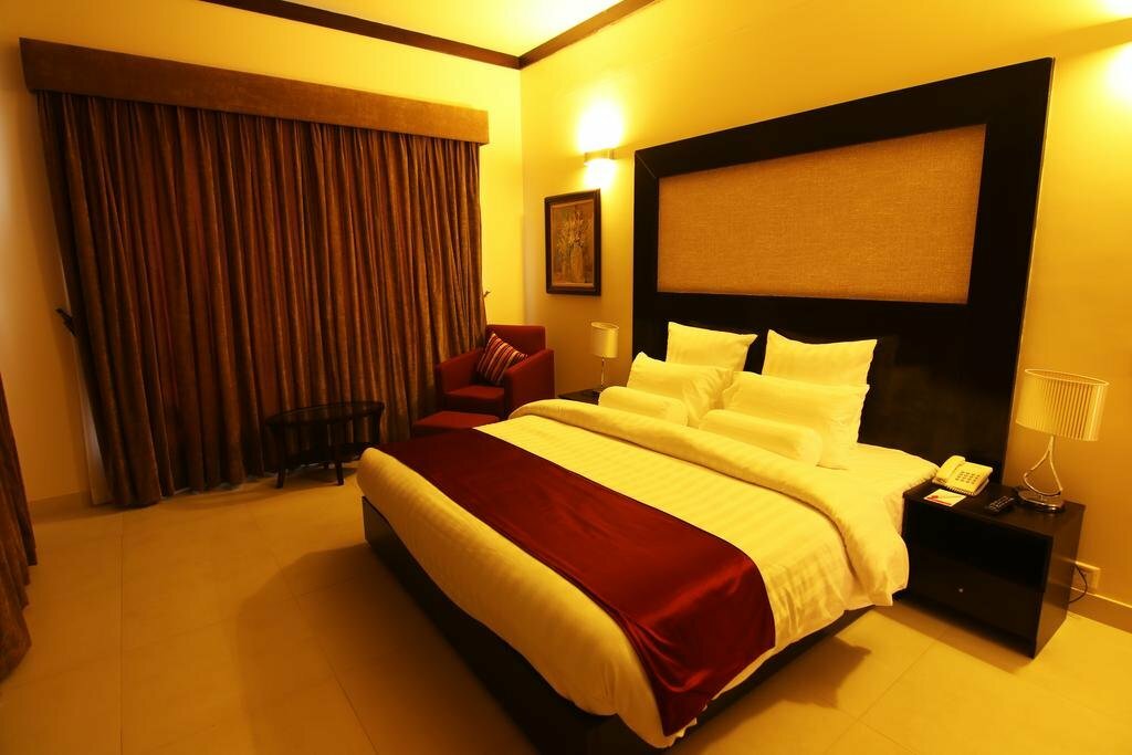 Dating hotel in karachi