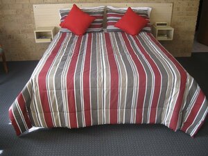 Гостиница River Street Motel