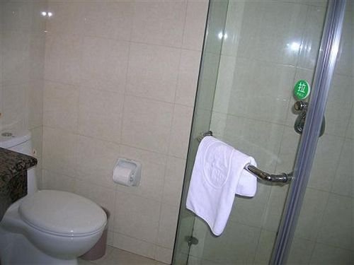 Фото GreenTree Inn Shanghai Quyang