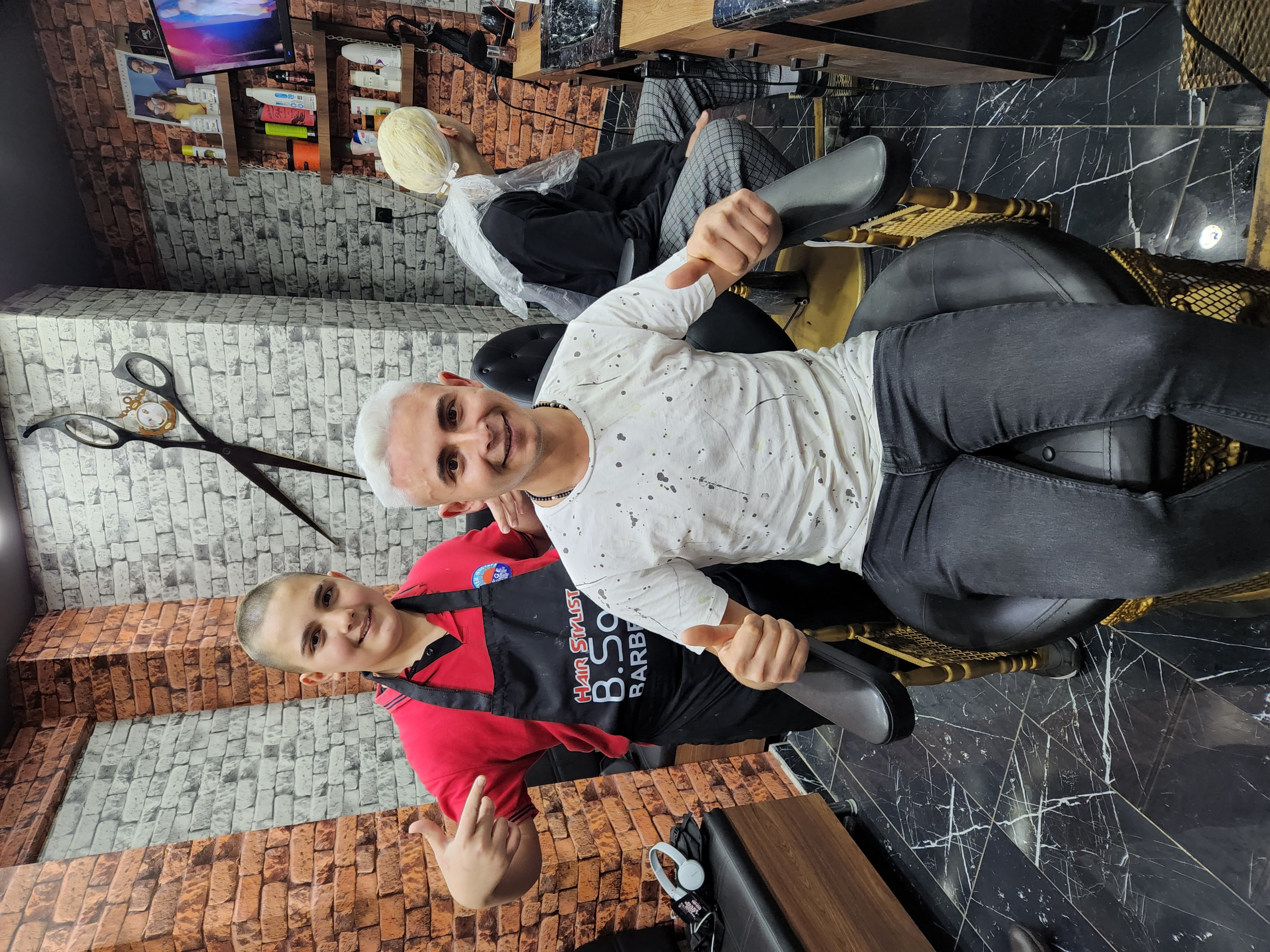 B. Saa Barber's - Erkek Kuaförü