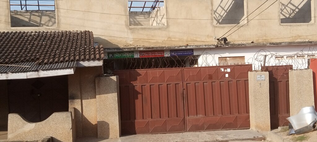 Car service, auto repair Koa Motors Ghana, Accra, photo