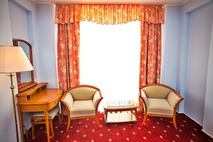 Prestige (Prosvescheniya Street, 163), hotel