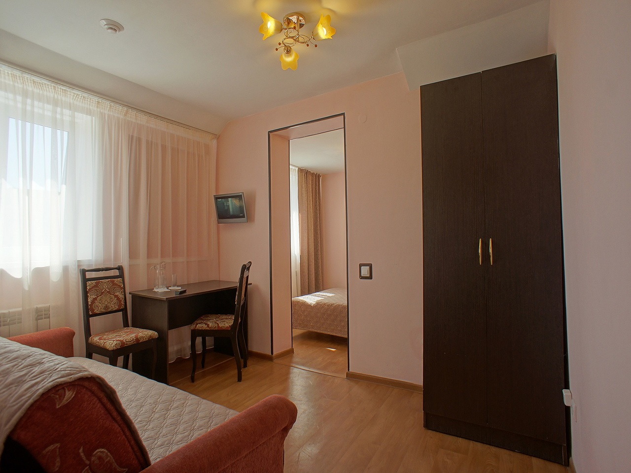 Фото Славянка