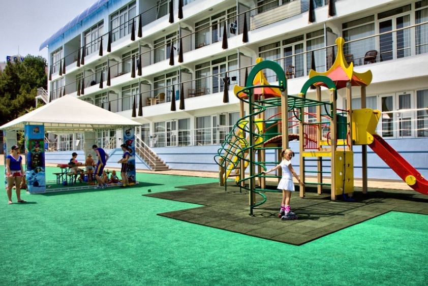 Фото Левант