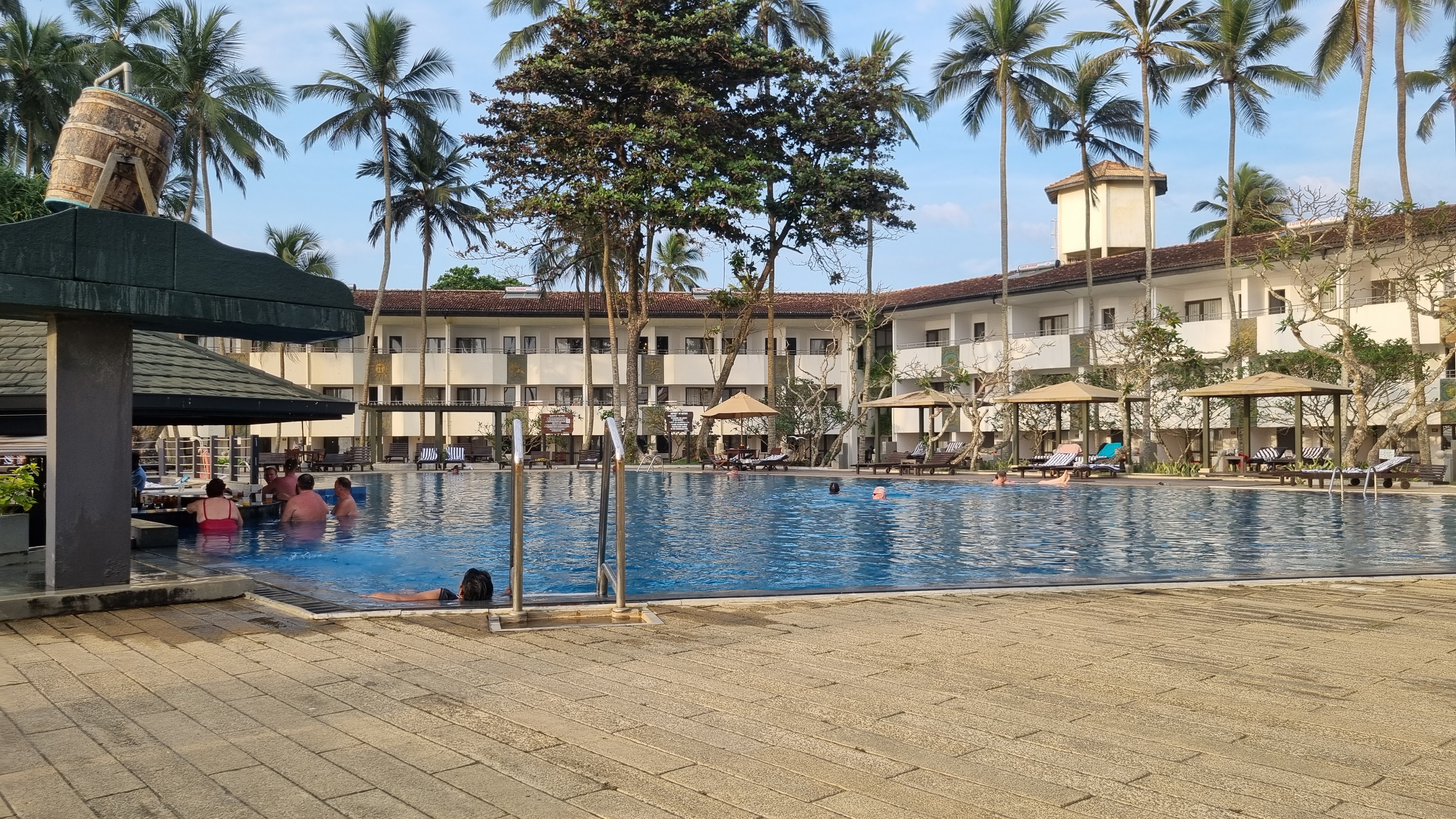 Фото Tangerine Beach Hotel