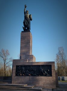 Kladbishche Pamyati Zhertv Devyatogo Yanvarya (Saint Petersburg, ulitsa Zhertv Devyatogo Yanvarya) ، مقبرة