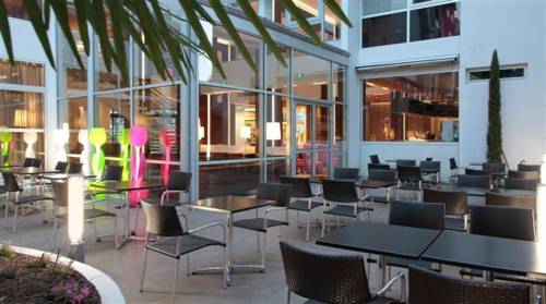 Фото Mediterranee Hotel