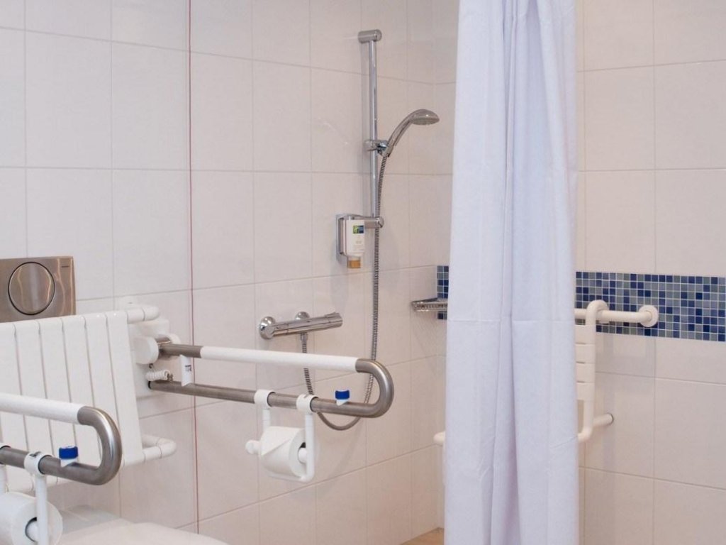 Фото Holiday Inn Express Bremen Airport, an Ihg Hotel