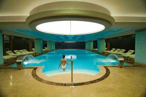Гостиница Ramada Plaza by Wyndham Antalya в Калеичи