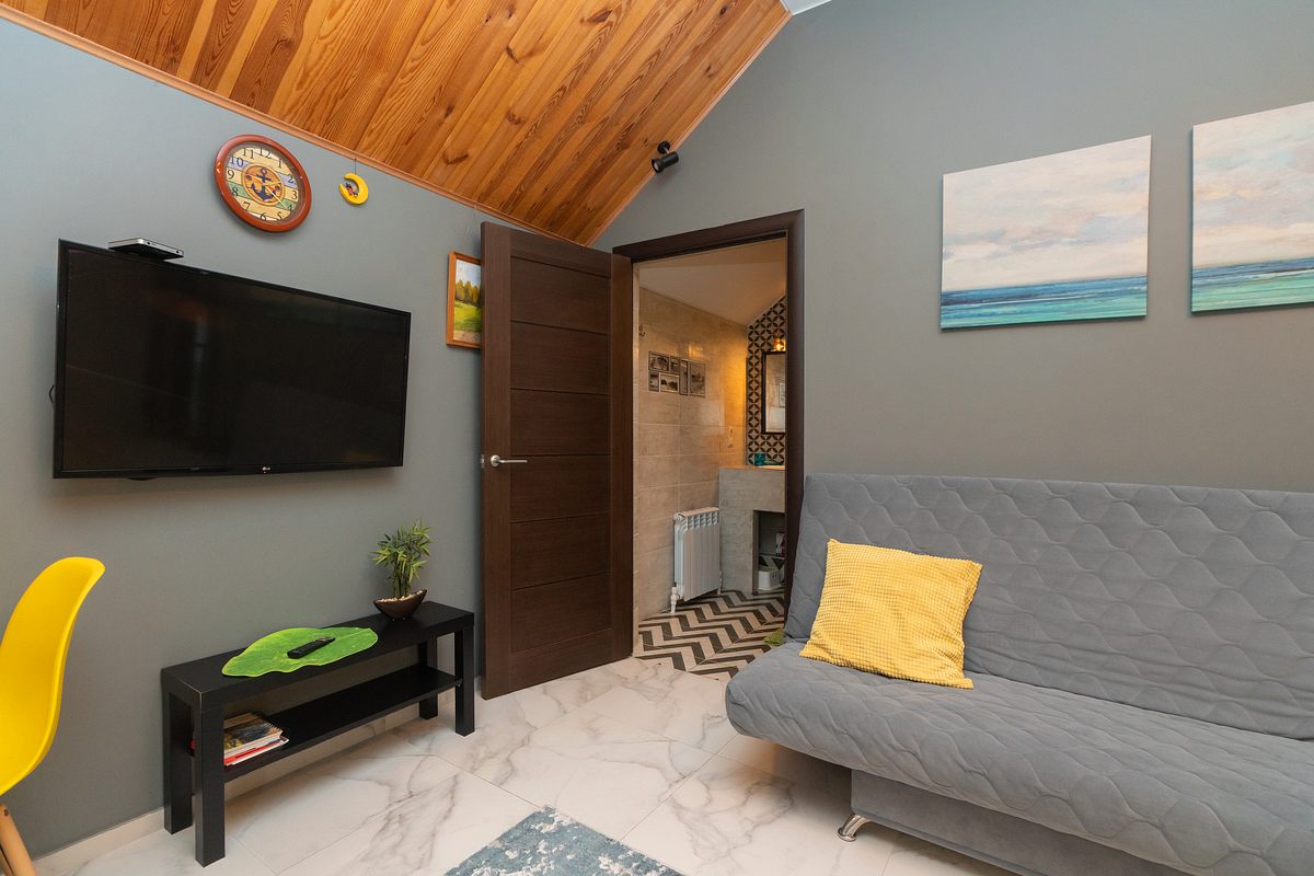 Фото Four Lions House