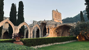 Монастырь Аббатство Беллапаис, Кирения, фото