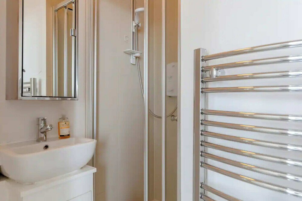 Фото Incredibly Located Studio Flat - Camden Town