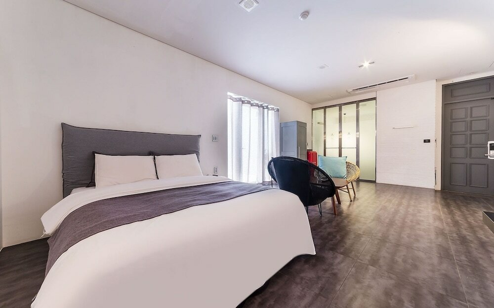 Фото Yongin Army Boutique