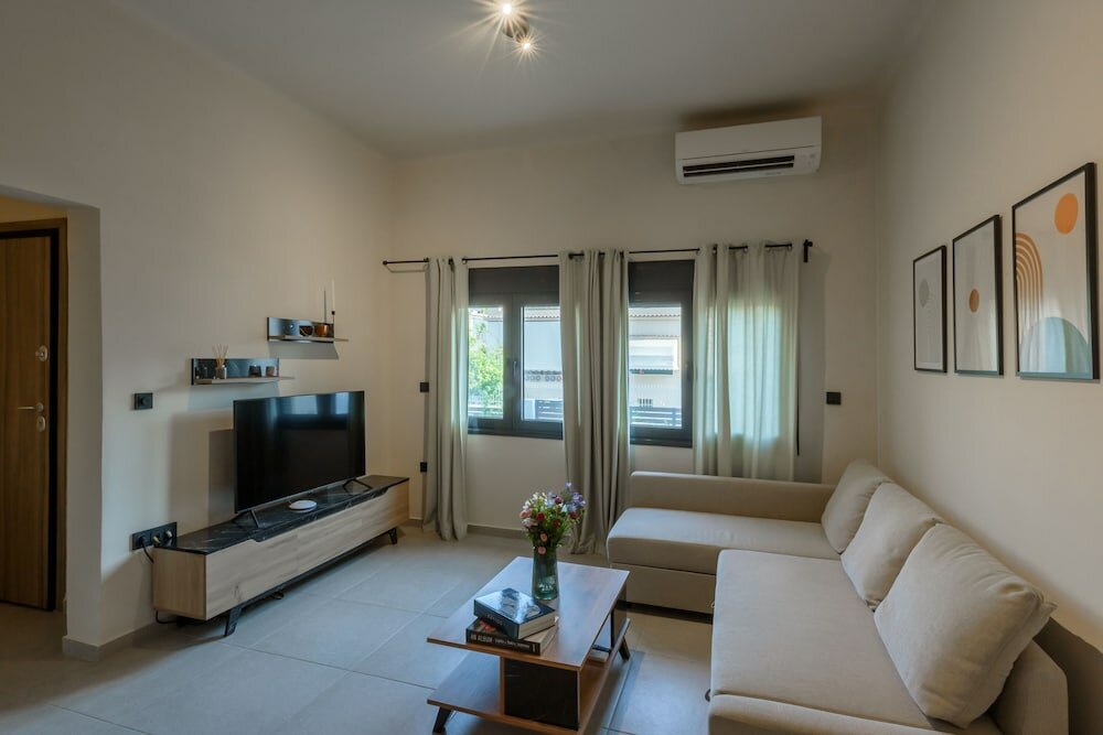 Фото Galio Suites Airport by Airstay