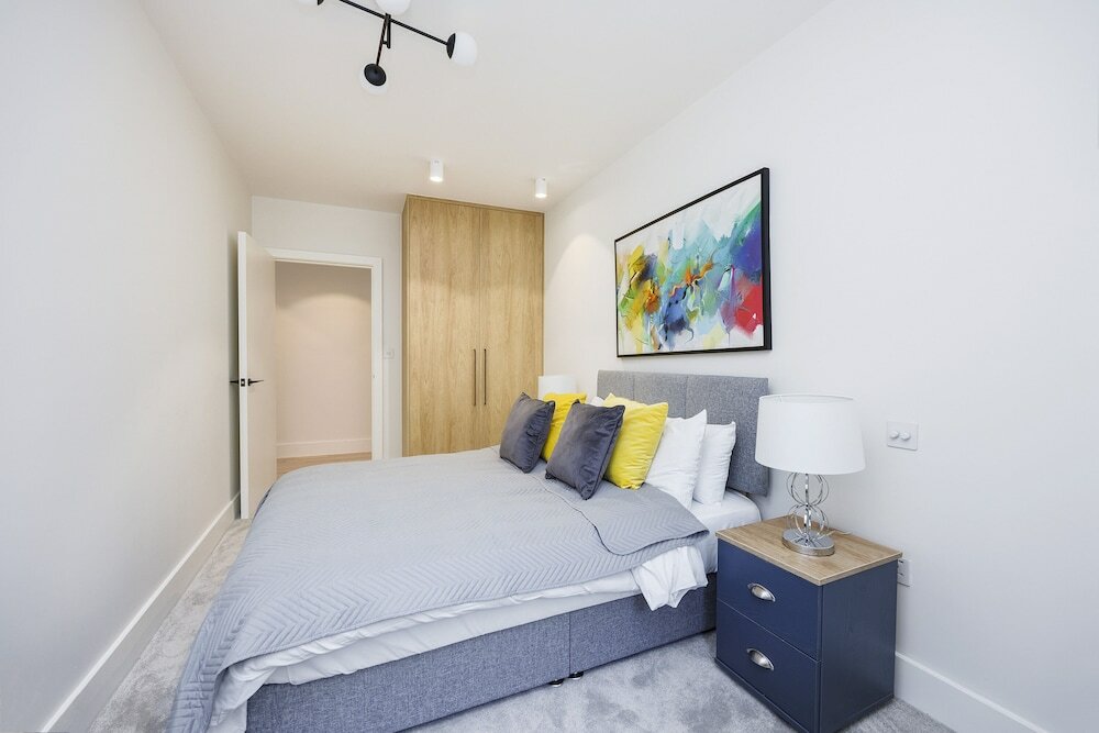 Фото Luxurious Apartments in London, Sk