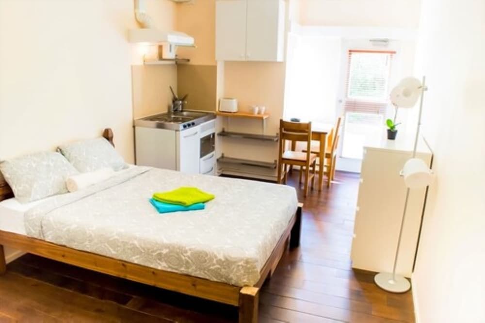 Фото Mapesbury Lodge