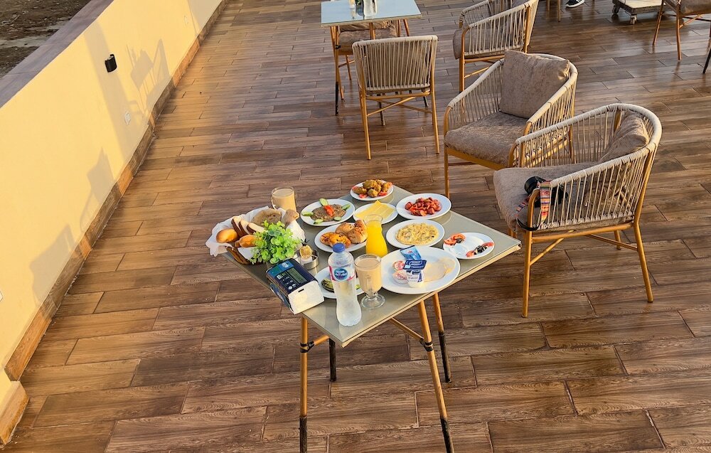 Фото Pyramids Glory Inn