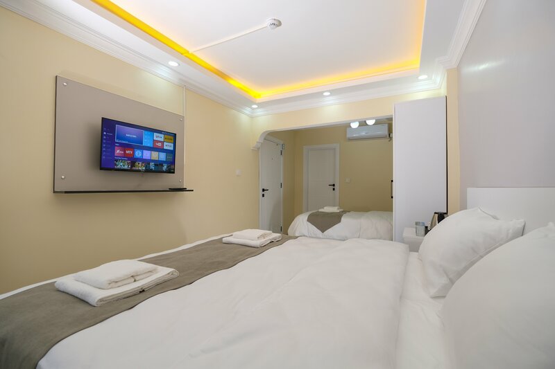 Гостиница Lucky Hotel Istanbul в Фатихе