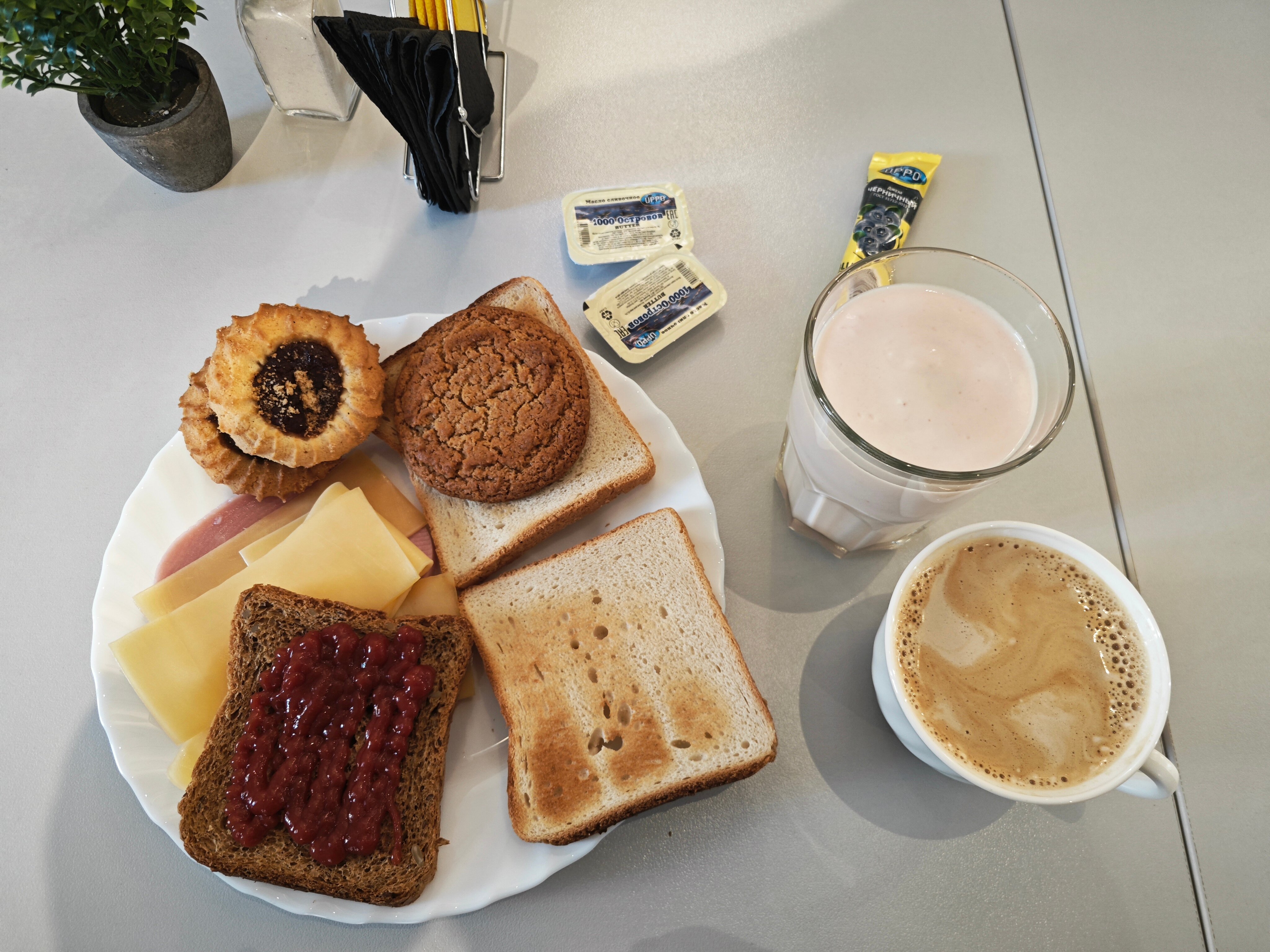 Фото Демократ на 9й Советской