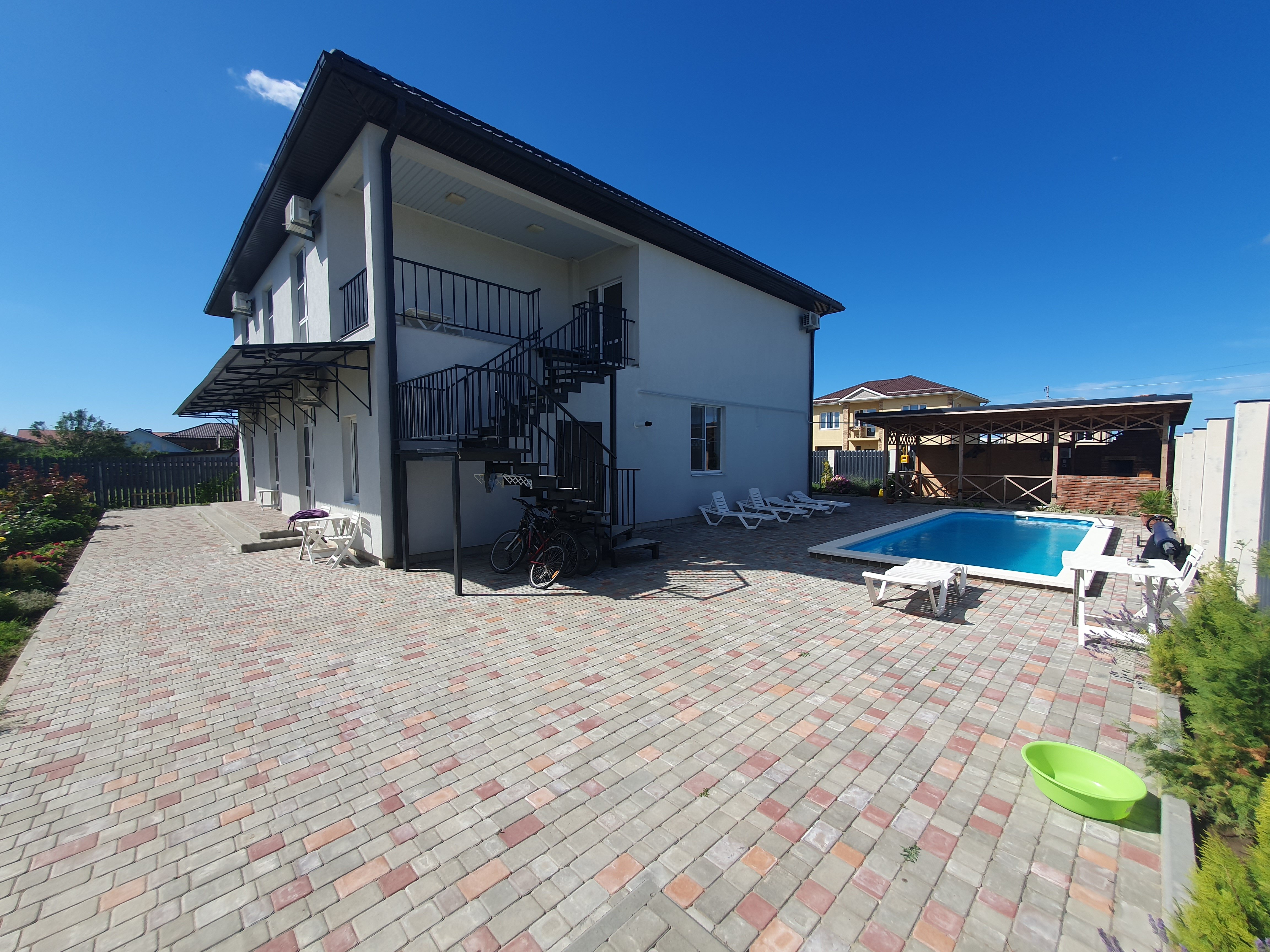 Фото Пятихатки