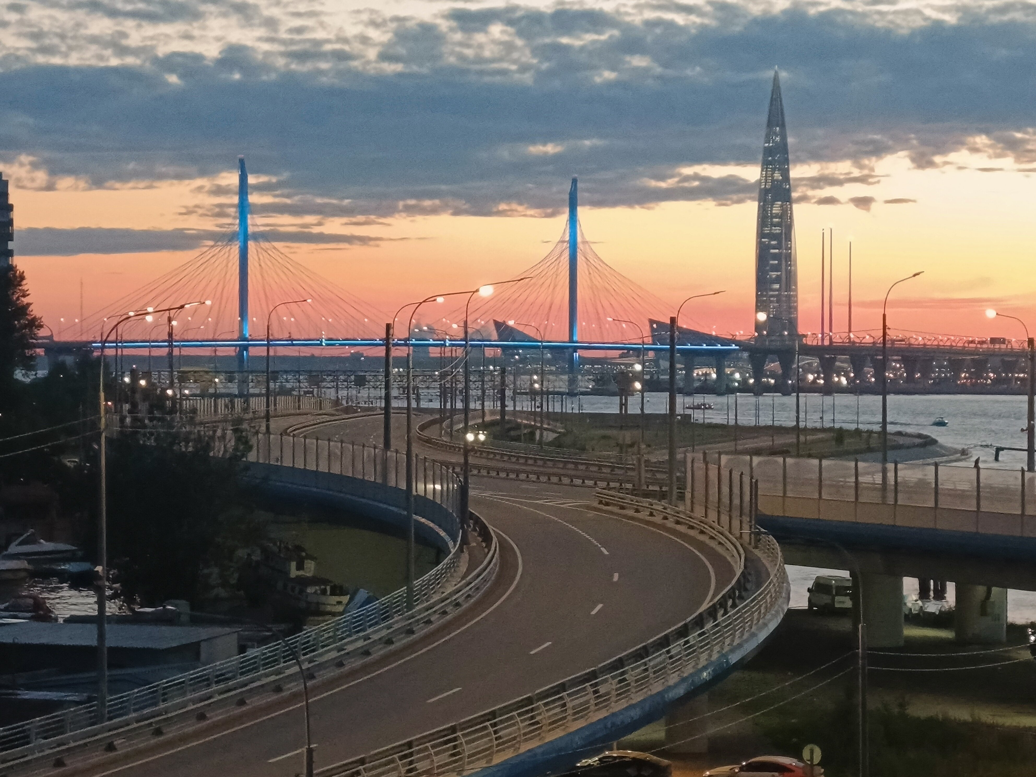 Фото Docklands aparthotel