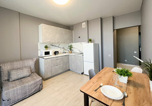 Иное жильё Добрые Квартиры на Таврической