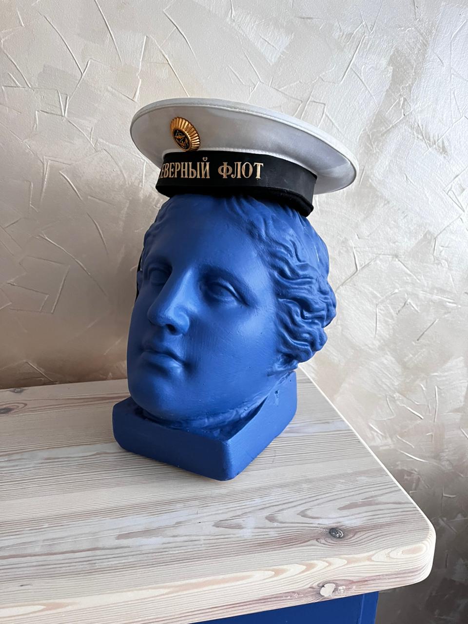 Фото Дом с лилиями