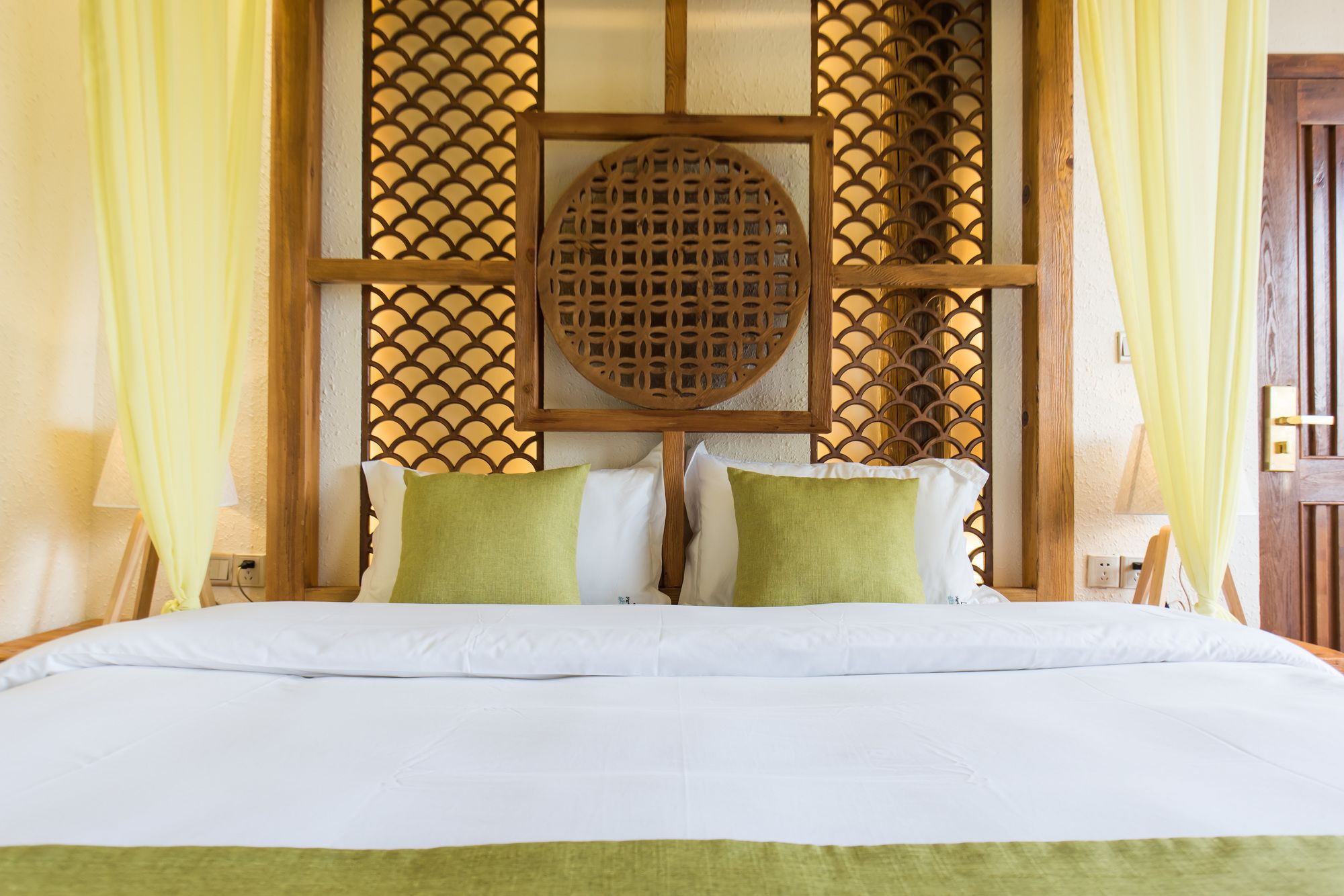 Фото Lijiang Yue Tu Inn