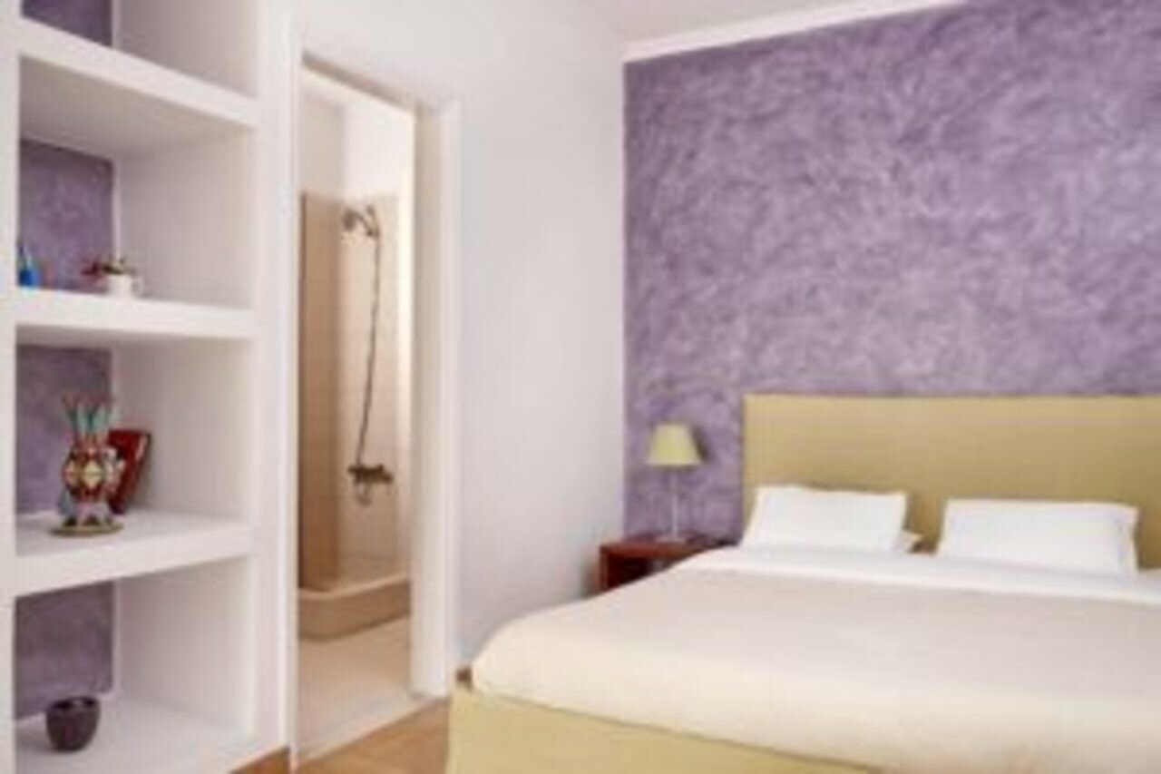 Фото Manos Small World