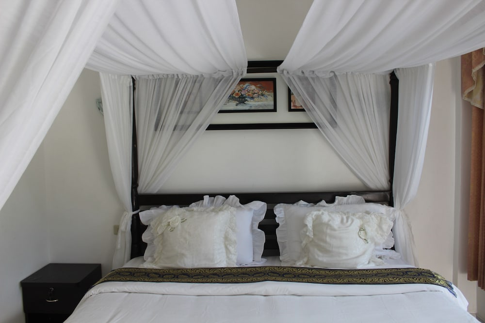 Фото White Elephant Resort