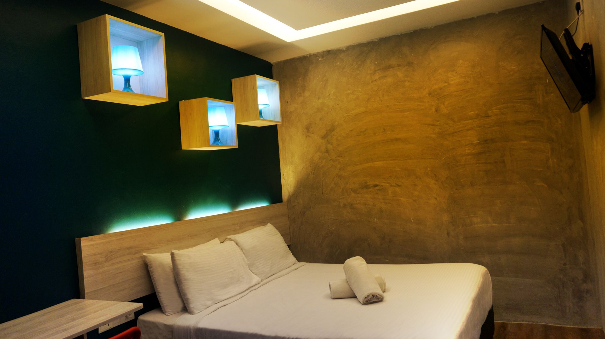 Фото Smile Hotel Danau Kota