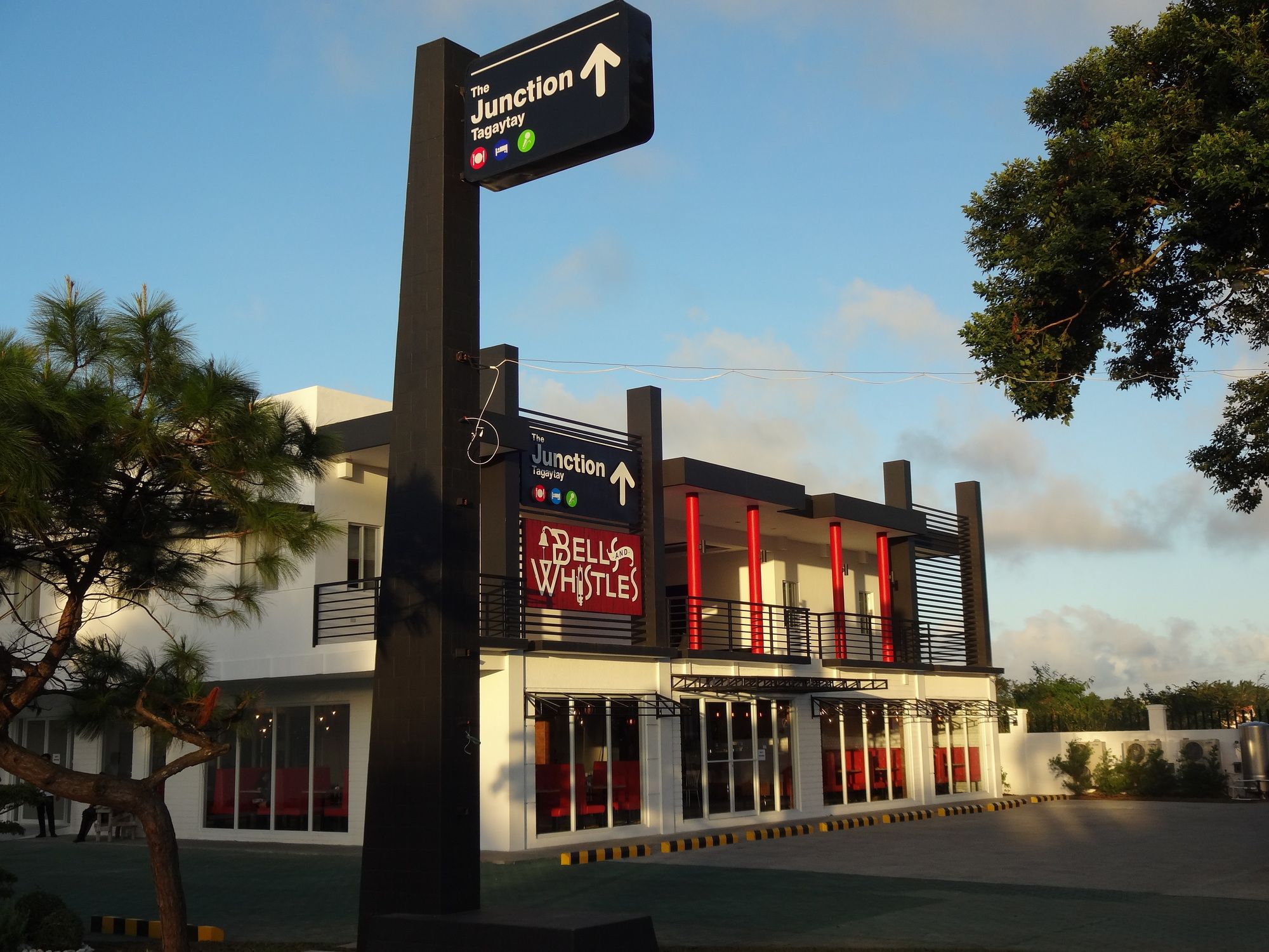 Фото Capital O 642 The Junction Tagaytay