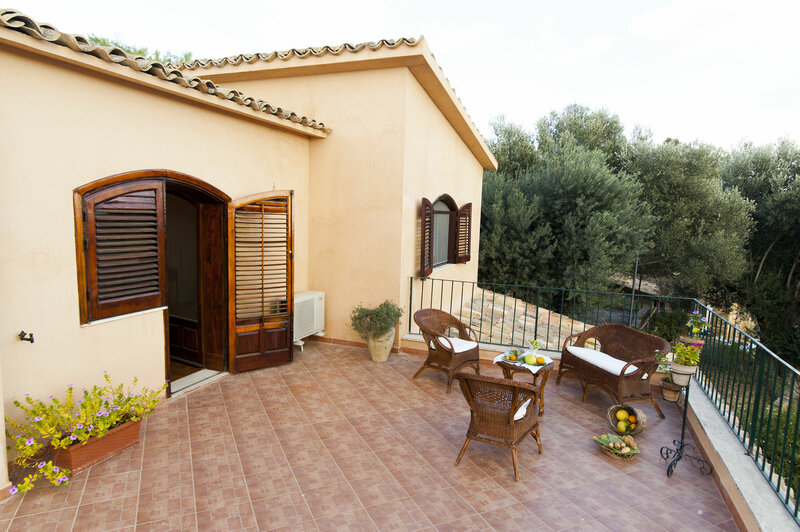 Гостиница Villa La Lumia B&b Suites & Apartments