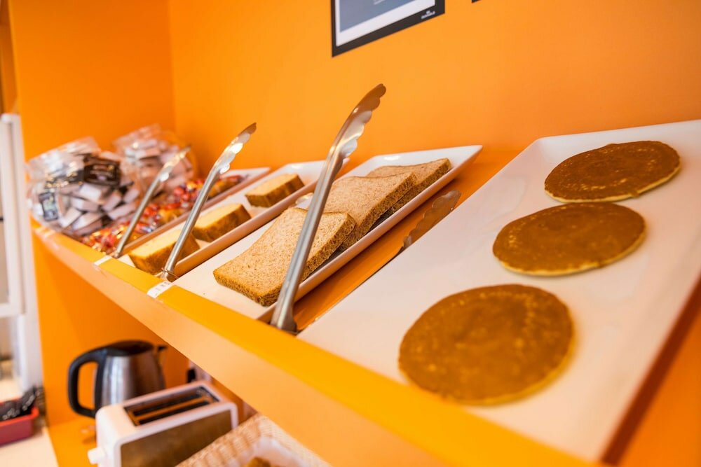 Фото Premiere Classe Cherbourg - Tourlaville