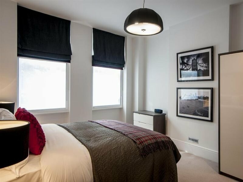 Фото Garrick Mansions by Q Apartments