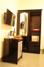 Фото Jade Hotel